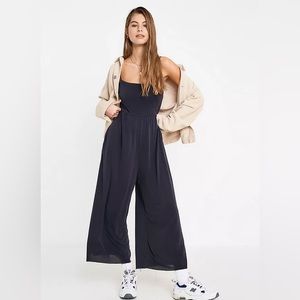 Women’s medium black urban outfitters jumpsuit